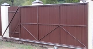 Купить откатные ворота из профнастила Лениногорск, цена от 1790 руб.