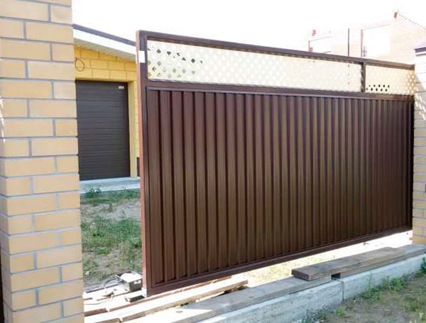 Эстетика и Надежность: Ворота Grand Line для Вашего Дома в Лениногорске от 37687 руб