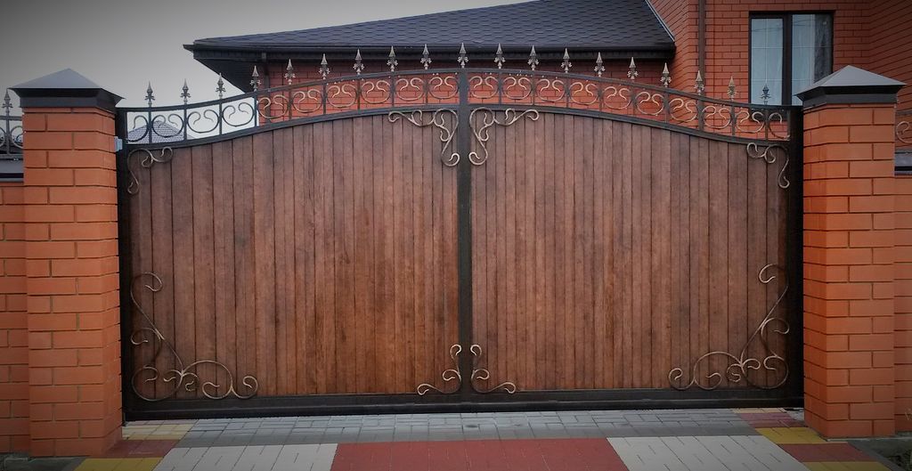 Купить простые ворота для дома: советы по выбору, установке и уходу в Лениногорске от 33687 руб | ВоротМастер-Лнр